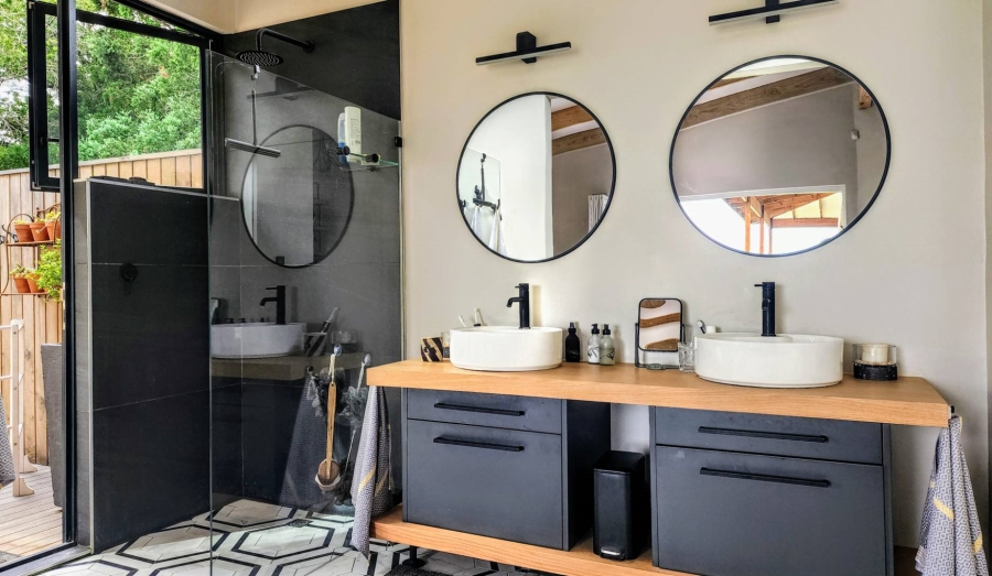 3 Bedroom Property for Sale in Brenton On Lake Western Cape